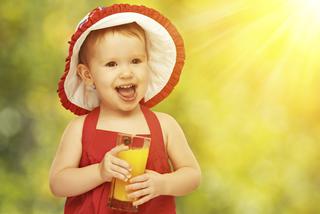 Soki dla dzieci: napój czy przekąska? Co warto wiedzieć o sokach dla dzieci?