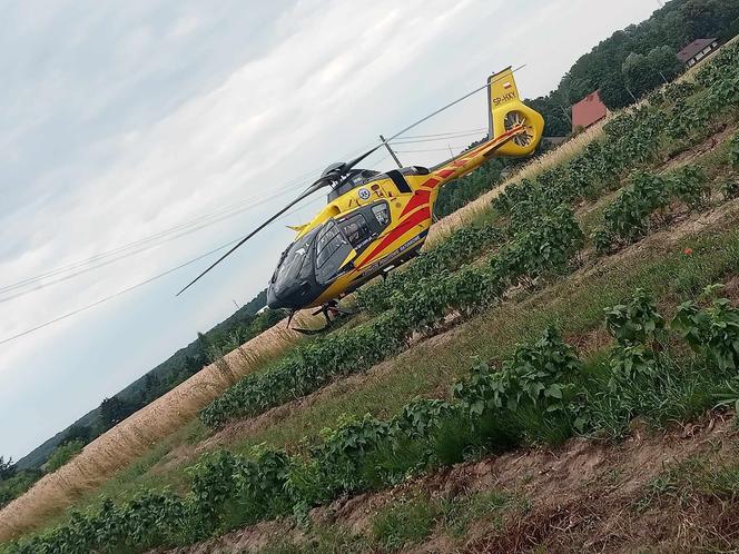 Seniorka wpadła do głębokiej studni. Nie udało się jej uratować