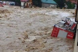 Strażacy z OSP Stronie Śląskie zbierają pieniądze na nowy wóz. Pomóżcie nam pomagać