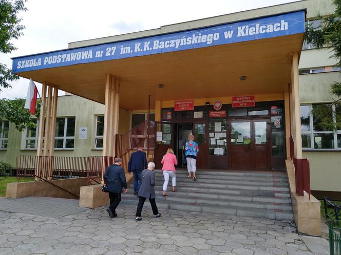 Wybory prezydenckie 2020. Obwodowa Komisja Wyborcza nr 37 i 38 w Kielcach