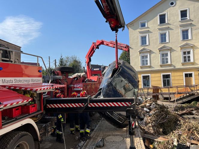 Strażacy z Warszawy w akcji w Lądku-Zdroju