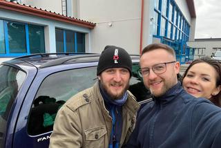 Poseł Szramka pomaga uchodźcom 