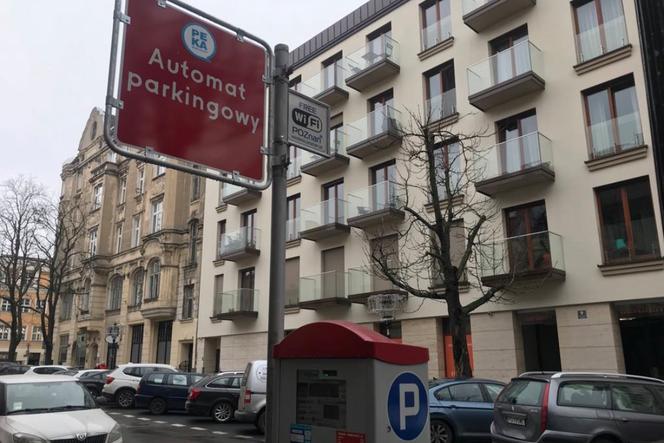 Poznań nie zrezygnuje z zawieszenia opłat w strefie parkowania! 