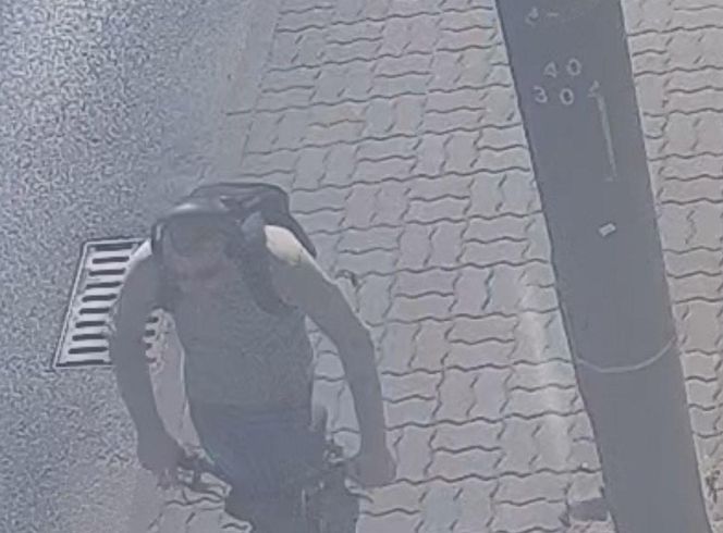 Wypadek w Bydgoszczy. Hulajnogą potrącił 76-latka i uciekł. Senior trafił do szpitala 