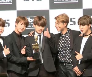 BTS w 2026 roku przyjedzie do Polski? Wiele na to wskazuje