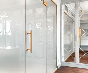 Szklane przegrody we wnętrzach