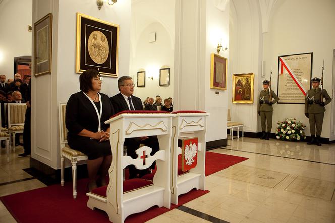 Odsłonięcie tablicy w kaplicy Pałacu Prezydenckiego 