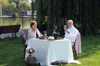 Barwy szczęścia odc. 3114. Józefina Rawiczowa (Elżbieta Jarosik), Andrzej Zastoja-Modelski (Leon Charewicz)