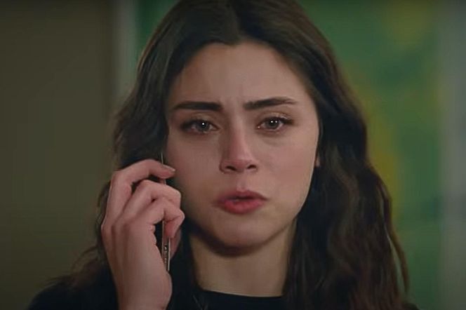 Aziz odbiera telefon od Seher. To będzie dla niego cios