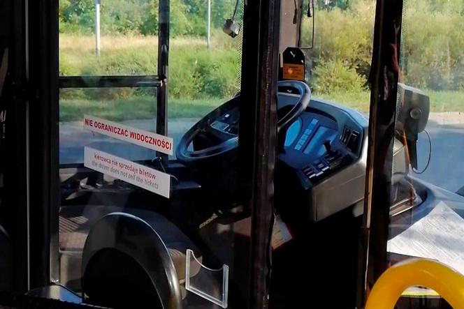 Nastolatkowie pomogli kierowcy autobusu, który zasłabł 