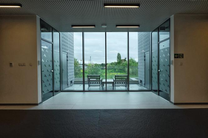 Biurowiec w Nysie 12