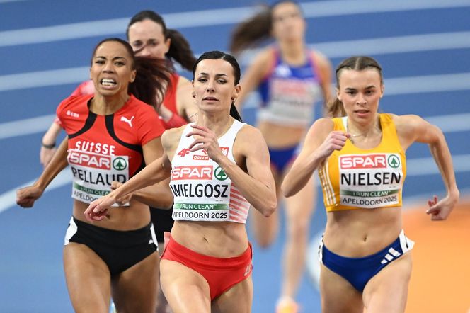 Anna Wielgosz, bieg na 800 m w Apeldoorn