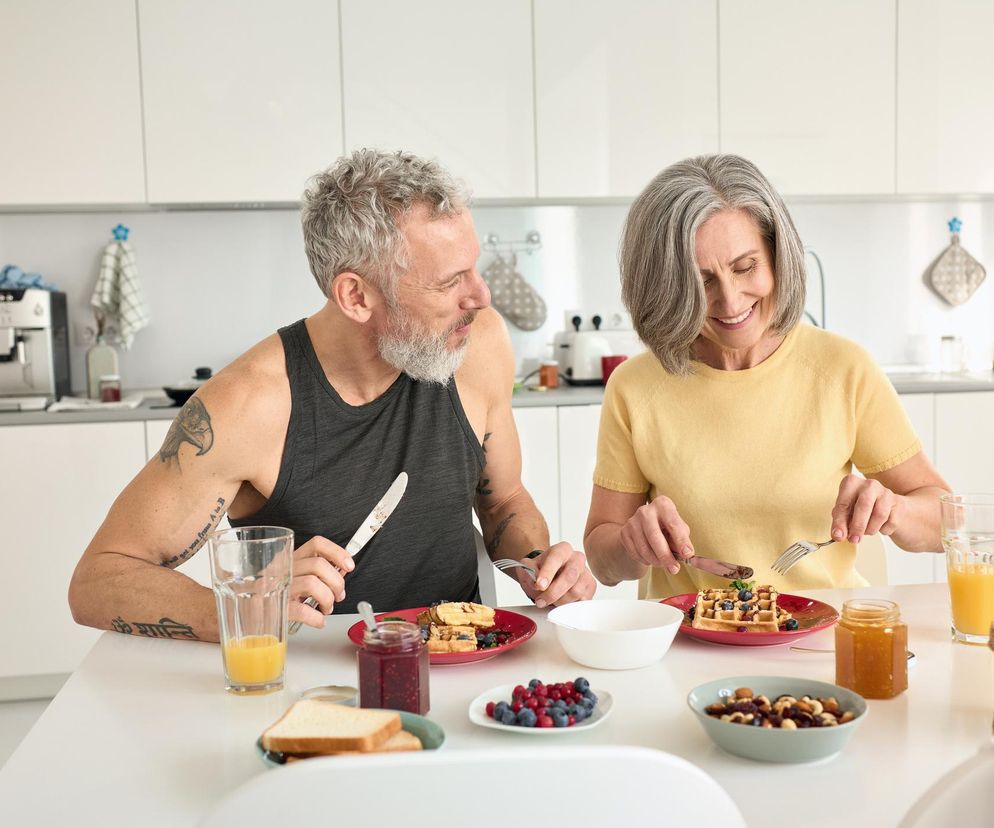 W wyścigu o długowieczność bije na głowę DASH i śródziemnomorską. Na czym polega dieta AHEI