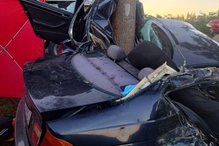 Tragiczny wypadek w Zalesiu. Nie żyje 23-letni kierowca BMW
