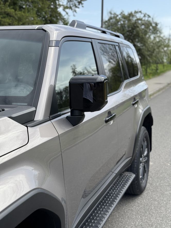 Land Cruiser 250