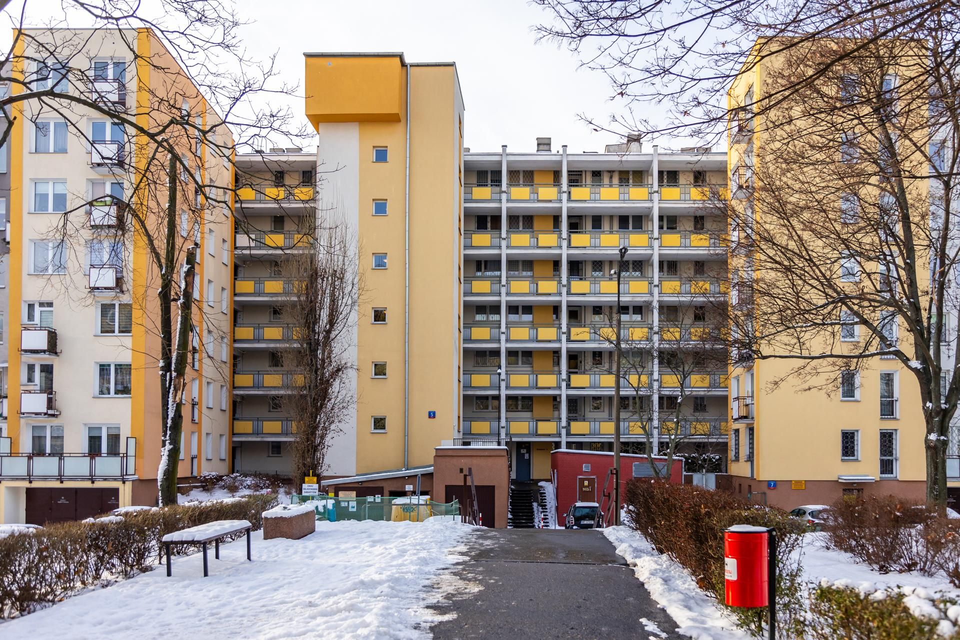 Przyczółek Grochowski - zdjęcia warszawskiego Pekinu. Zobacz, jak wygląda najdłuższy blok w Polsce