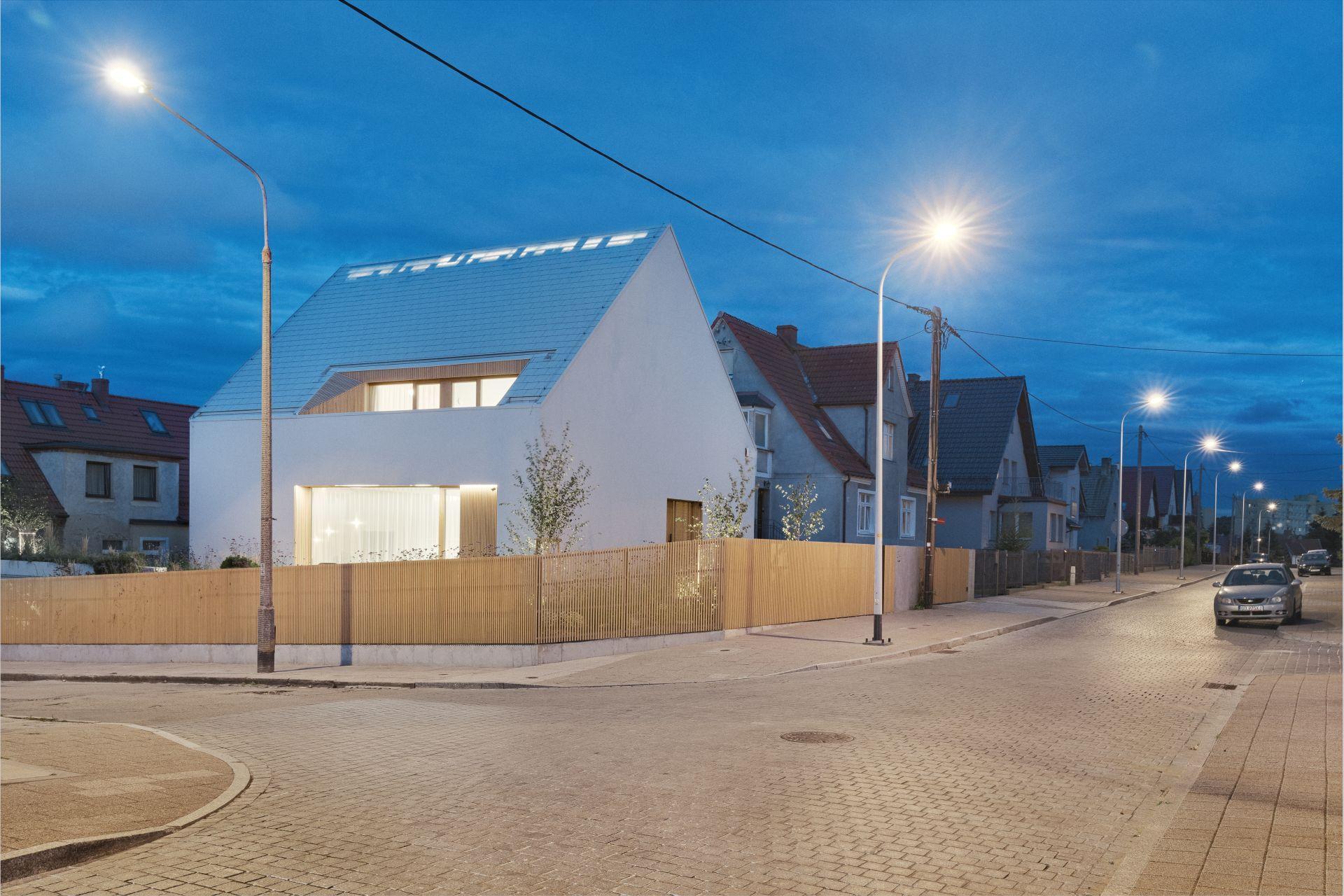 Biały dom na gdańskiej Strzyży