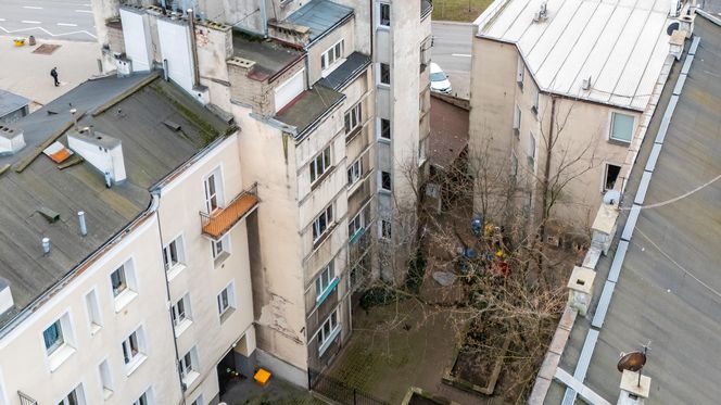 Kamienica na Mackiewicza 1 w Warszawie