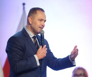 Polacy nie znają Nawrockiego. Najnowszy sondaż może zaskoczyć