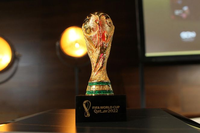 Dariusz Szpakowski napisał książkę. Plejada gwiazd na premierze