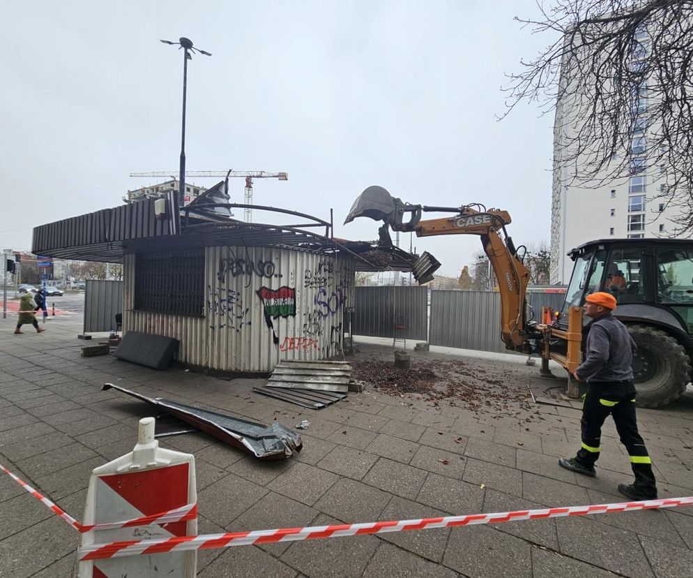 Budki i kioski znikają z ulic Warszawy. Konieczne porządki czy nadgorliwość?