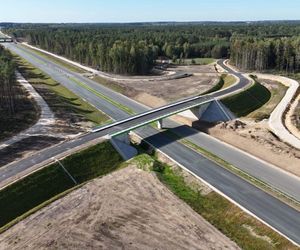 Tak powstaje blisko 16 kilometrów S19 na Podlasiu bez jakiegokolwiek węzła. Zobaczcie zdjęcia!