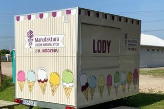 Ukradli budkę z lodami