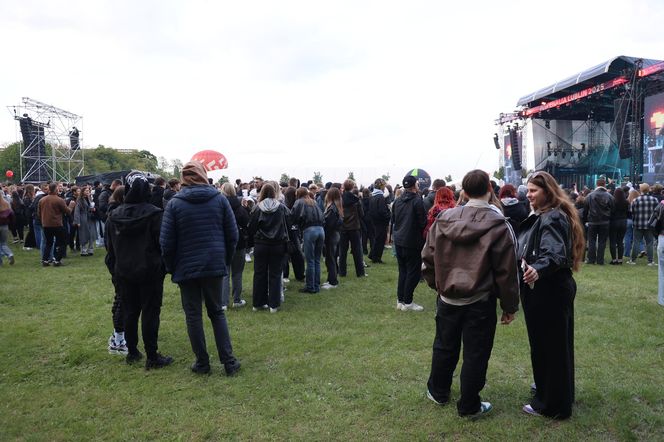 Tłum studentów bawił się pierwszego dnia Juwenaliów Politechniki Lubelskiej 2025