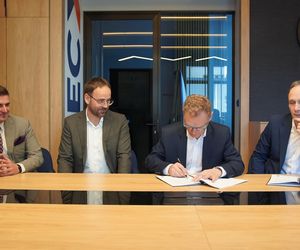 LPEC coraz bliżej Inteligentnej Sieci Ciepłowniczej. Podpisał kolejną ważną umowę
