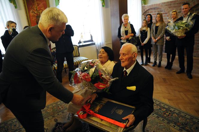 Anna i Zbigniew Grońscy - przeżyli ze sobą 75 lat!