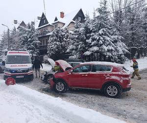 Wypadek w Zakopanem. Na drogach panują fatalne warunki