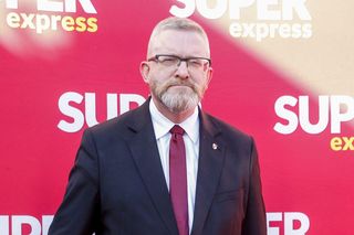 Ponad milion głosów na Grzegorza Brauna. Wielokrotny polski mistrz świata zachwalał go publicznie