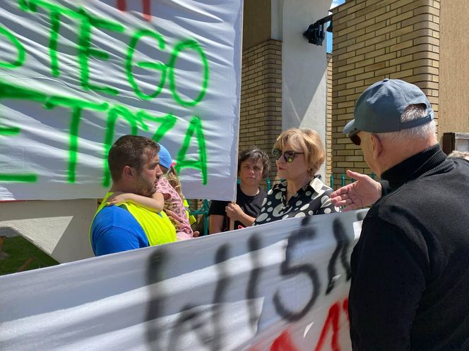 Powiat siedlecki: mieszkańcy gminy Wiśniew sprzeciwiają się budowie asfaltowni