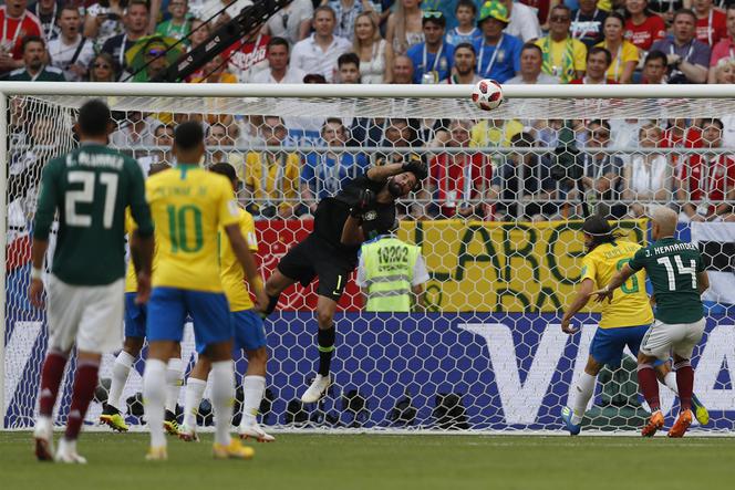 1/8 MŚ Rosja 2018: Brazylia-Meksyk: Alisson