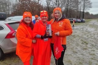 „Krasnostawskie Karpie” znów wskoczyły do zimnej wody! Zobacz, jak morsowali dla WOŚP