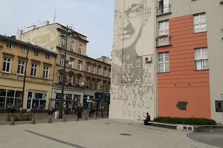 Nowy mural w Bydgoszczy. Marian Rejewski spogląda na Gdańską
