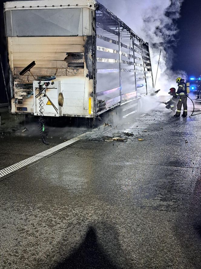 Tragiczny wypadek na A2. Nie żyją dwie osoby