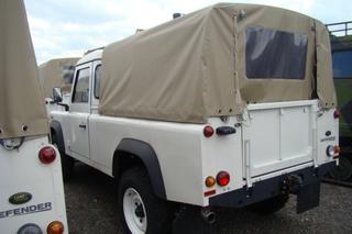 Land Rover Defender NATO