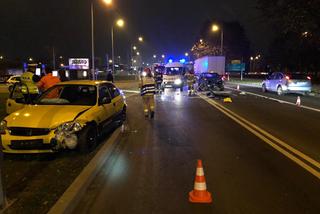 Groźnie wyglądająca kolizja na Estkowskiego. Zderzenie dwóch osobówek