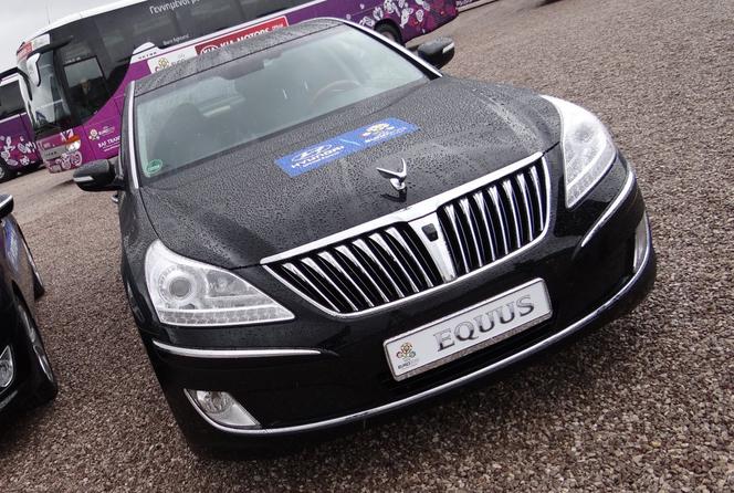 Hyundai Equus