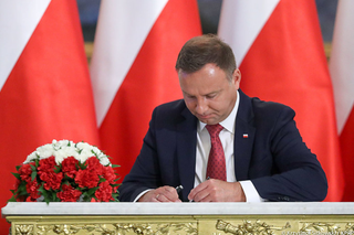 Prezydent zawetował ustawę likwidującą komisję ds. badania wpływów rosyjskich 