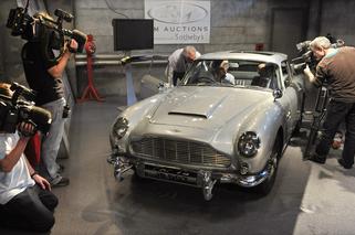 Aston Martin Jamesa Bonda sprzedany za 12 milionów złotych! ZDJĘCIA!