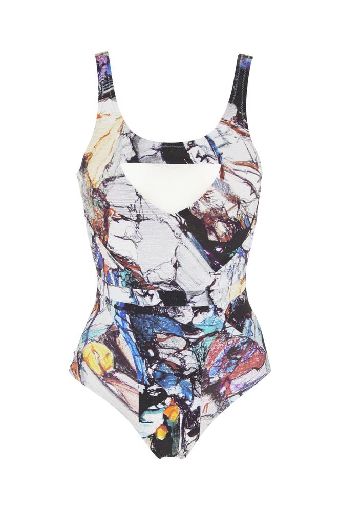 Ubrania, buty i akcesoria na lato w TK Maxx. Zobacz, co znajdziesz w sklepach!