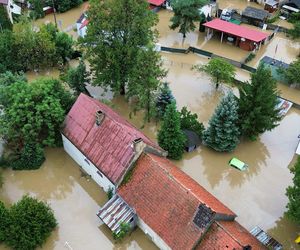 Biała Nyska w woj. opolskim zalana