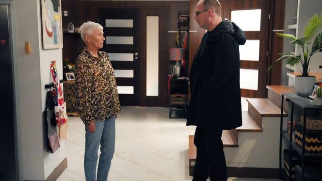 Barwy szczęścia odc. 3181. Krystyna Złota (Hanna Bieluszko), Marek (Marcin Perchuć)