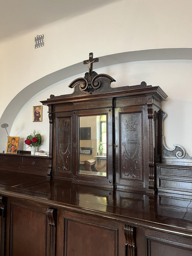 Ten zabytkowy budynek na Wilczej kryje niezwykłą historię. Właśnie trafił do rejestru!