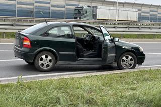 Pijany Gruzin jechał zygzakiem przez S8. Zatrzymali go inni kierowcy, doszło do szarpaniny