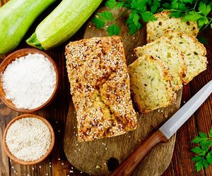 Z tych 2 warzyw piekę znakomite ciasto. Jest bardzo łatwe i w sam raz słodkie 