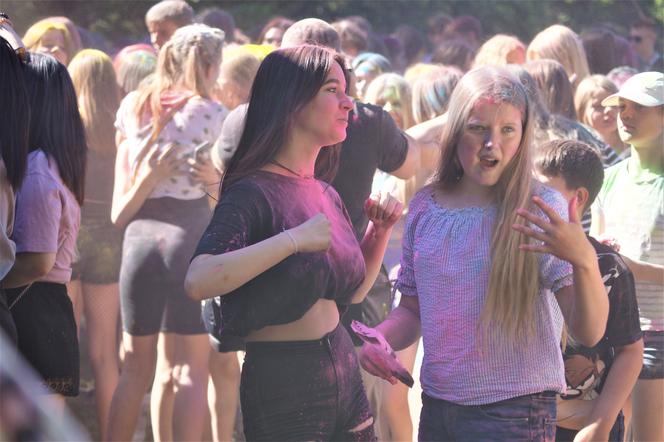 Holi Festival, czyli Święto Kolorów w bydgoskim Myślęcinku [ZDJĘCIA]