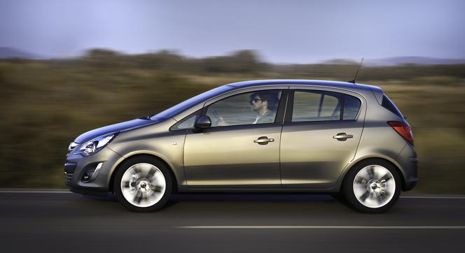 Opel Corsa 2011 - wersja 5-cio drzwiowa